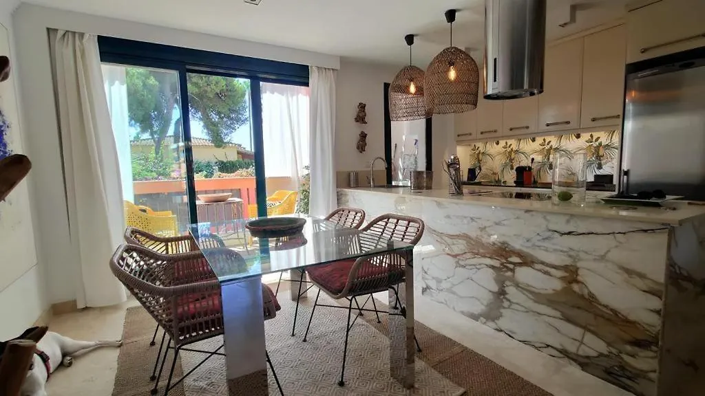 Chambao Suite Marbella Cabopino Beach