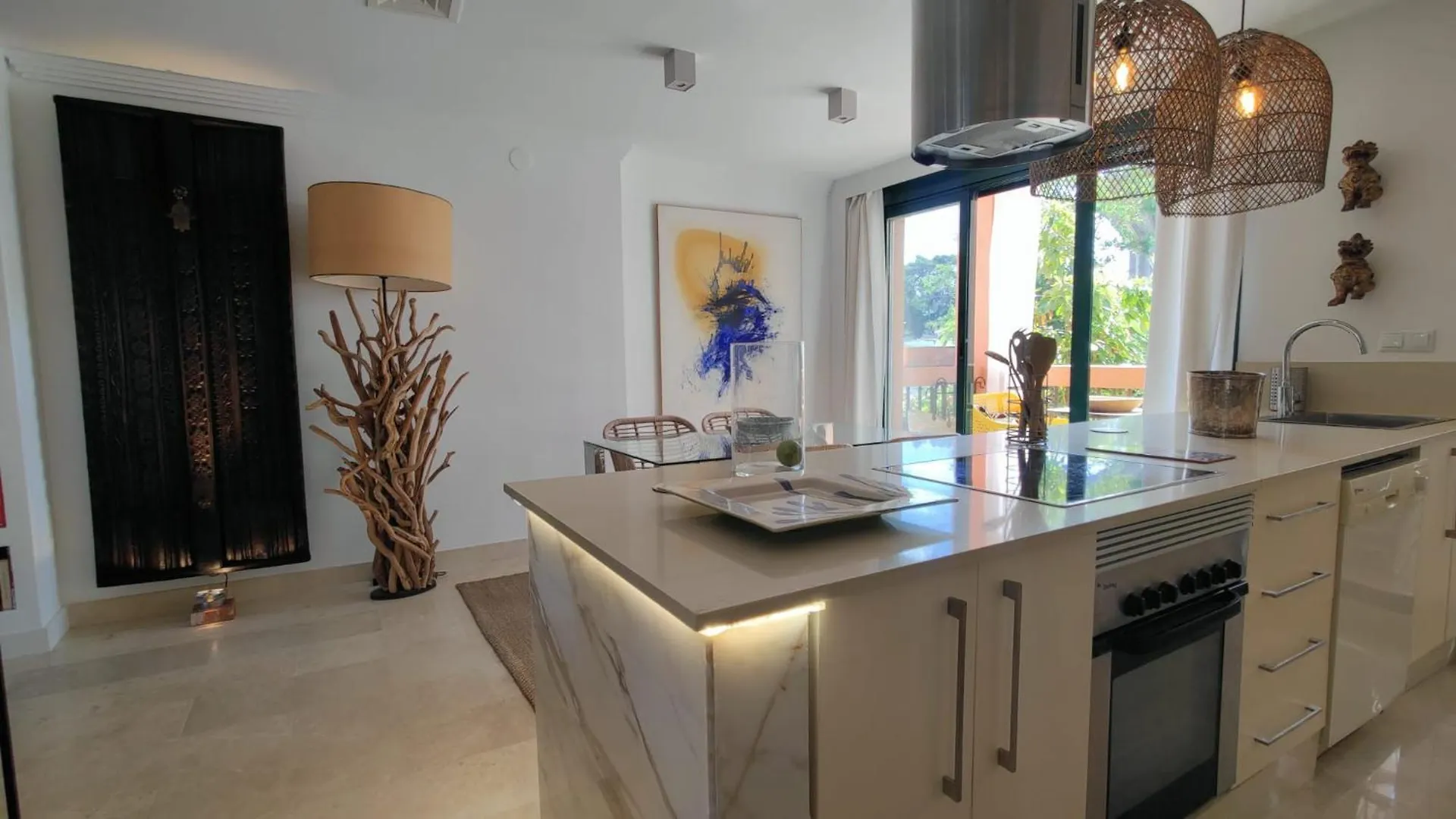 Chambao Suite Marbella Cabopino Beach